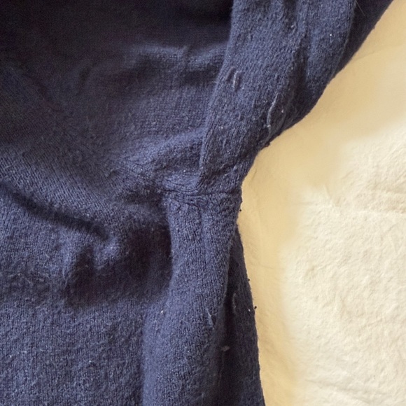 GAP Intarsia Heart Sweater ❤️ size L - Picture 8 of 11